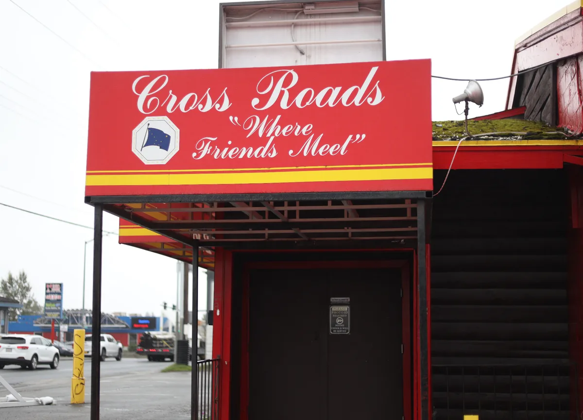 An oral history of the Crossroads Hot Dogs (not the Crossroads hot dogs)