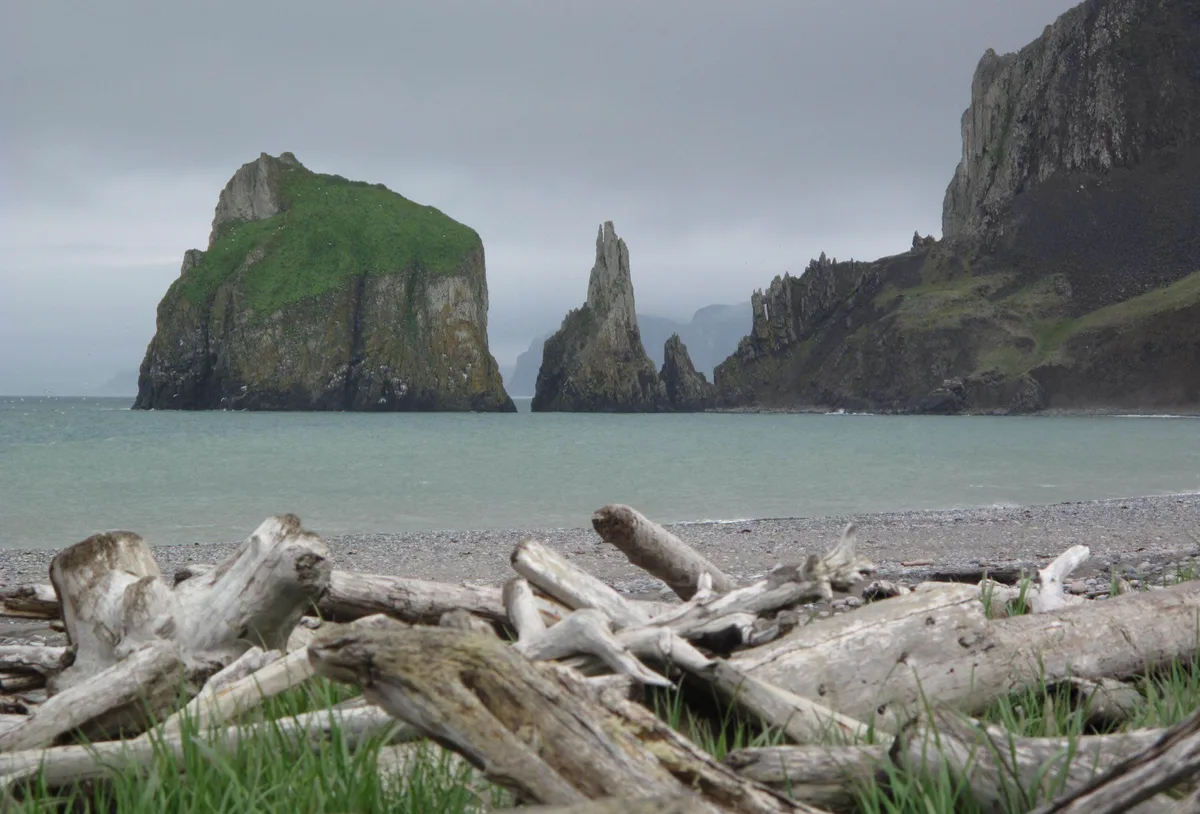 Fact-checking Tom Cruise: Inside ‘Mission: Impossible’s’ trip to ‘Alaska’